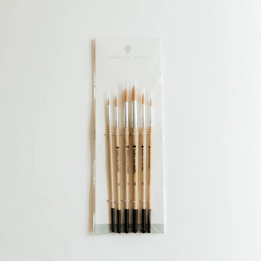 Round Watercolor Brush Set