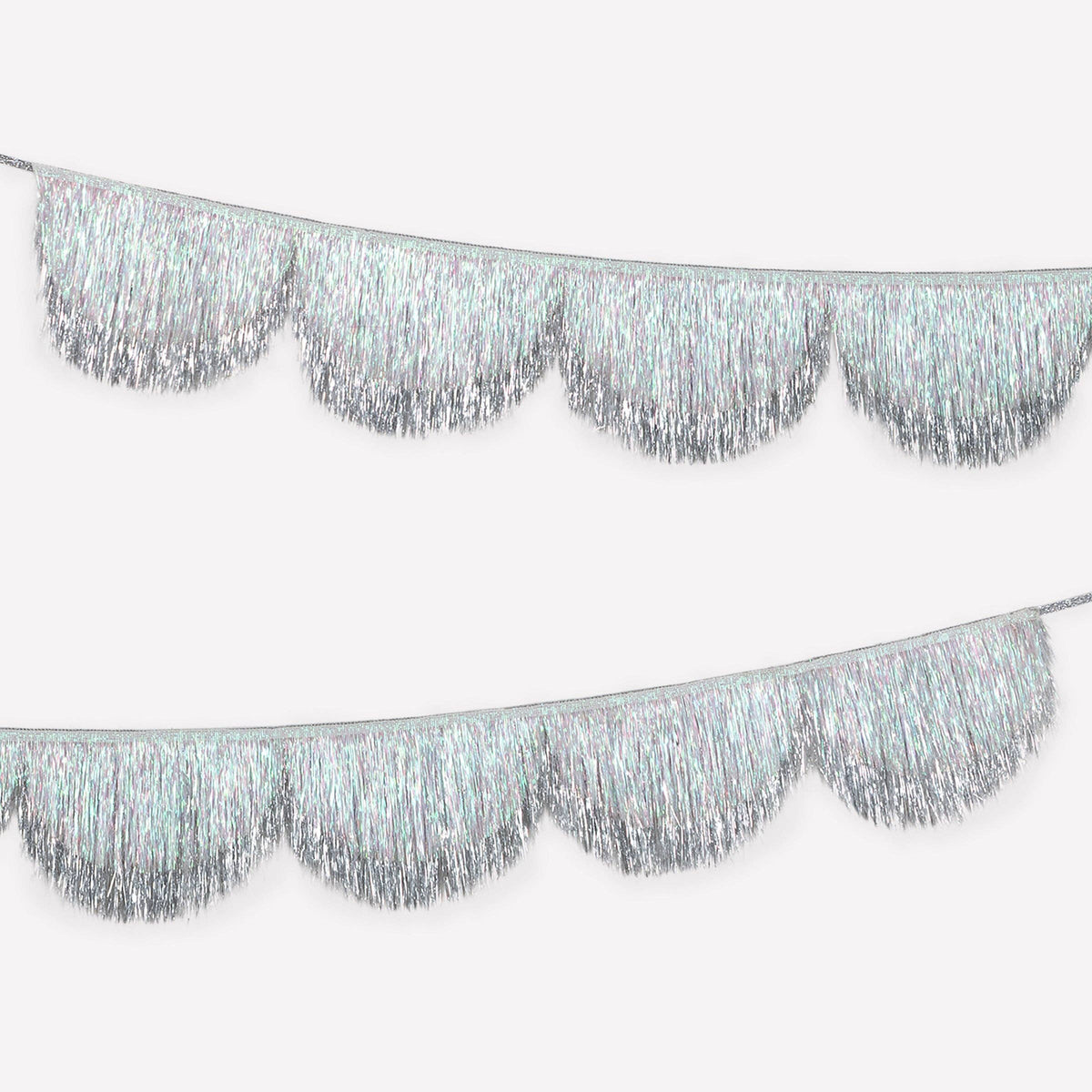 Silver Tinsel Scallop Garland