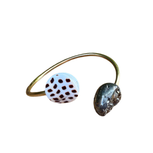 Dot Shell/Pyrite Origin Bracelet