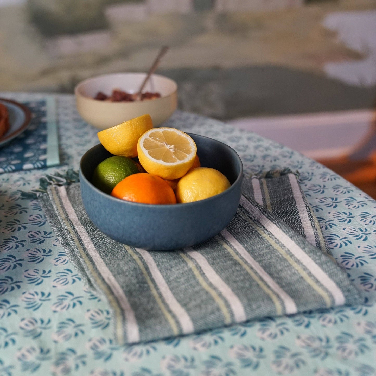 Tablecloth 62"×86"