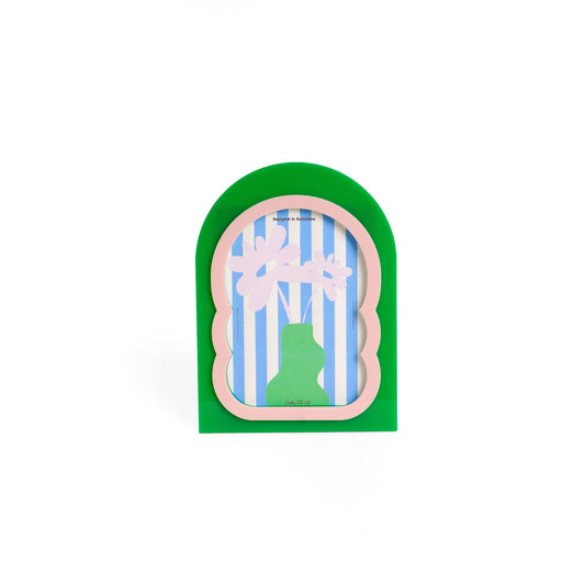 Vertex Photo Frame