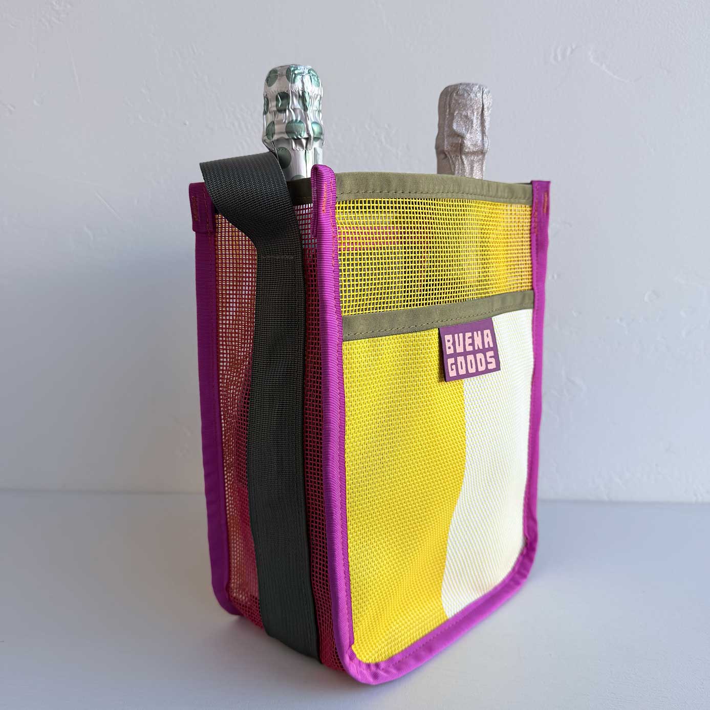 The Two-Bottle-Bag
