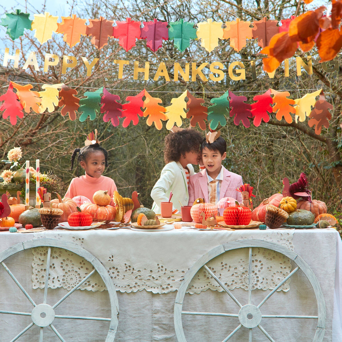 Thanksgiving Honeycomb Decoration