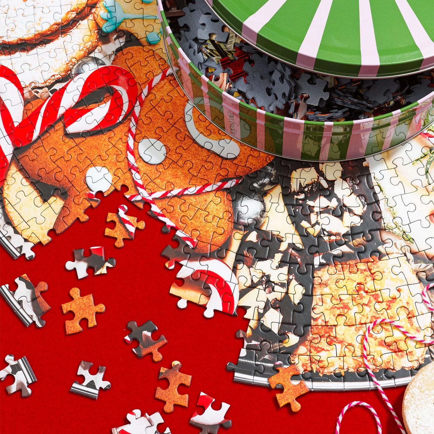 Holiday Cookie Tin Puzzle